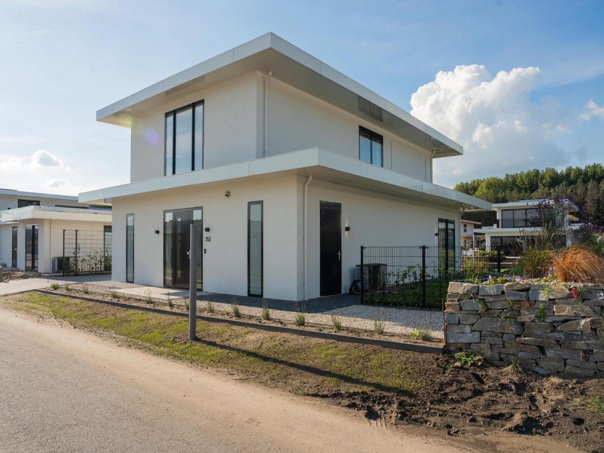 Beautiful Water Villa In Harderhaven With A Jetty Zeewolde Exterior foto