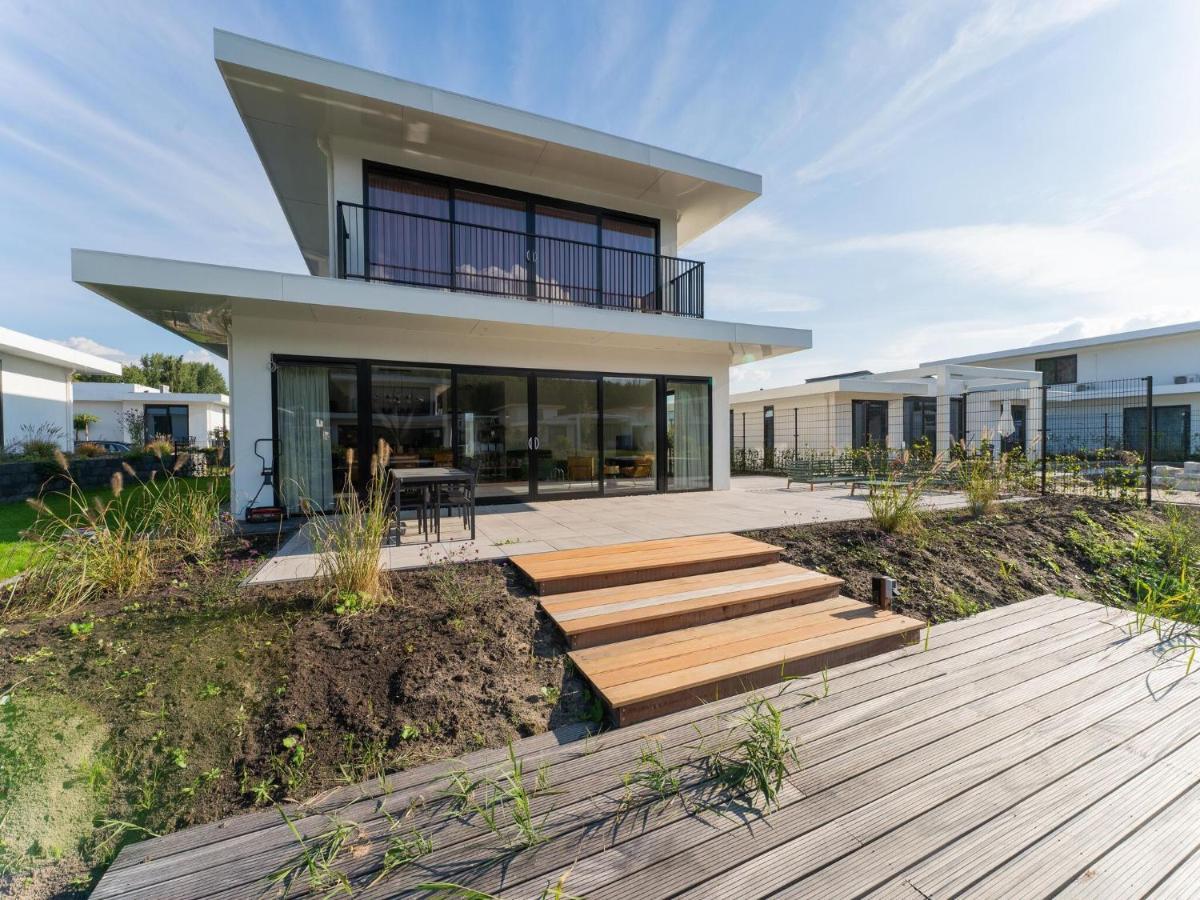 Beautiful Water Villa In Harderhaven With A Jetty Zeewolde Exterior foto