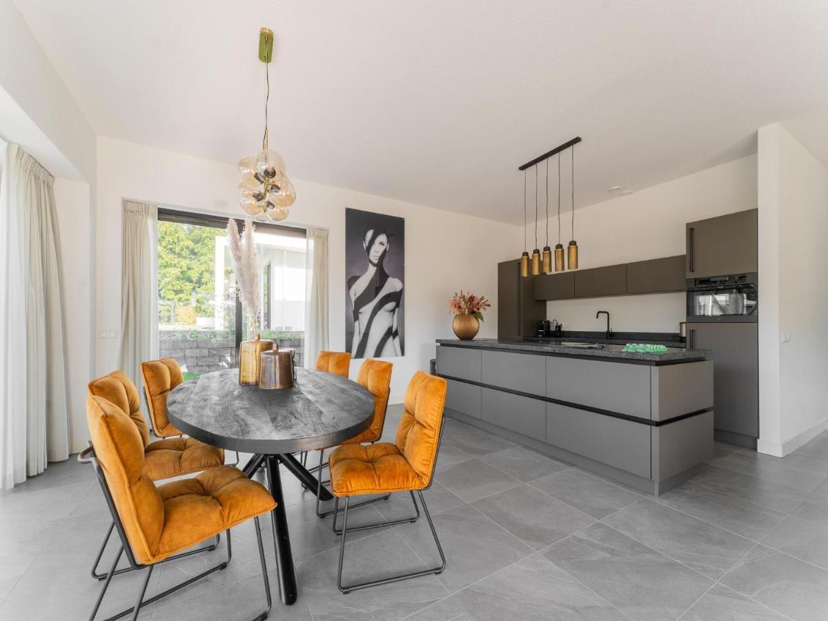Beautiful Water Villa In Harderhaven With A Jetty Zeewolde Exterior foto